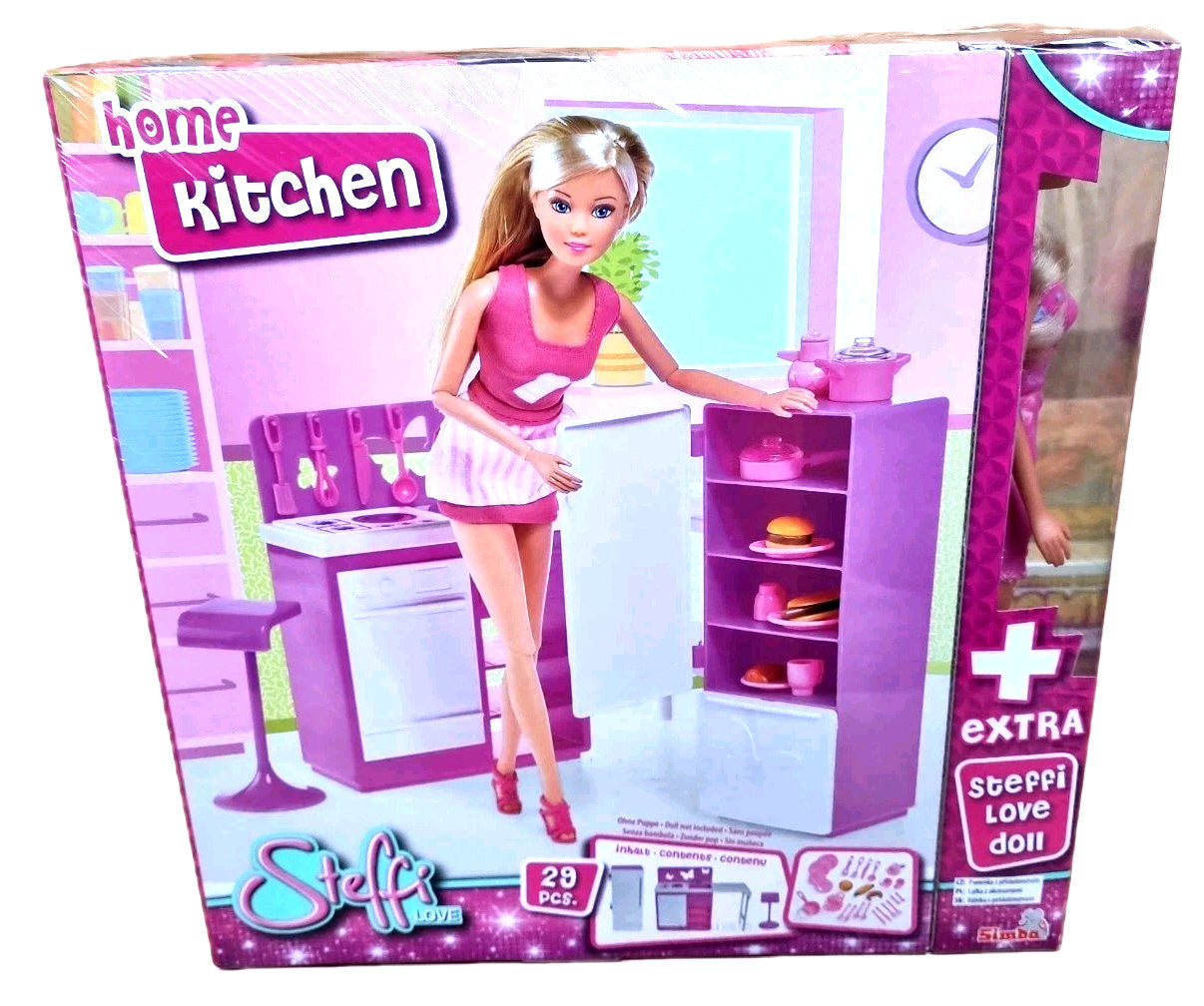 Simba Steffi Love „Home Kitchen“ Set (29-teilig) inklusive einer Zusatz-Puppe.